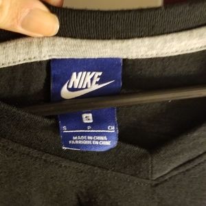 Nike Small Shirt